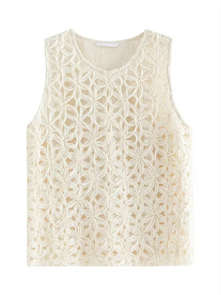 Sleeveless Tailored Vest - LaVoggue