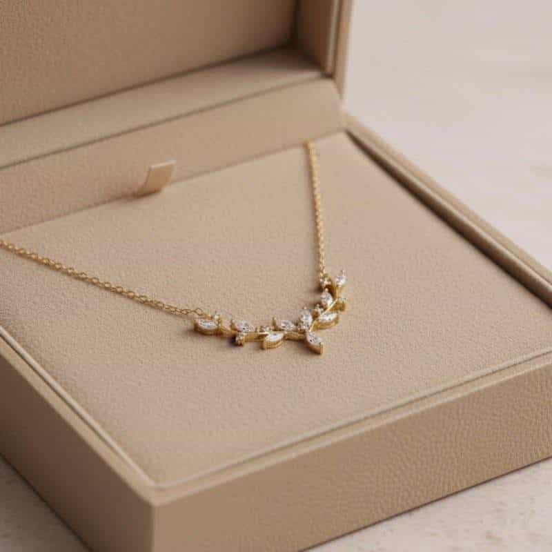 Élise Branch Necklace 3