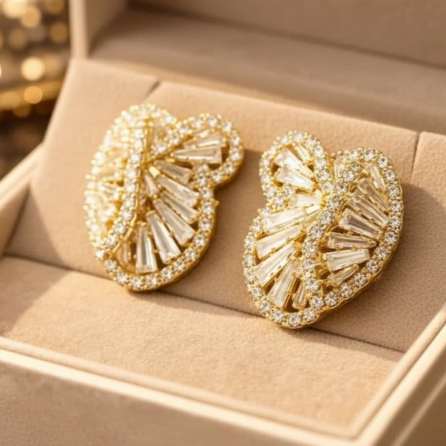 Lumière Heart Crystal Earrings 3