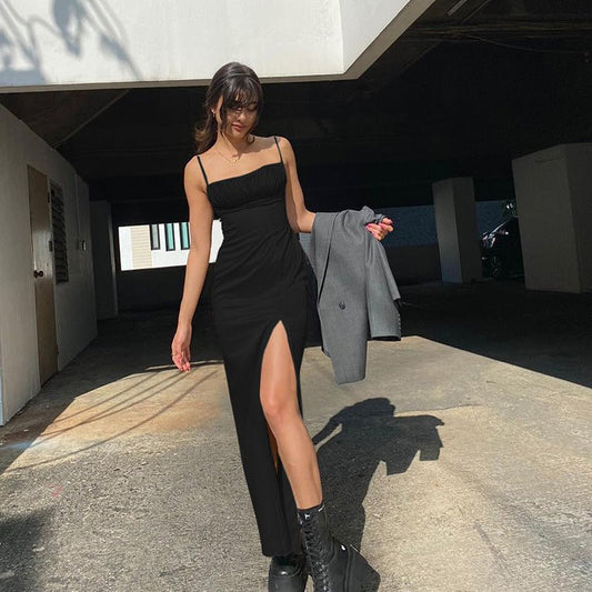 Chic Pleated Suspender Dress - LaVoggue